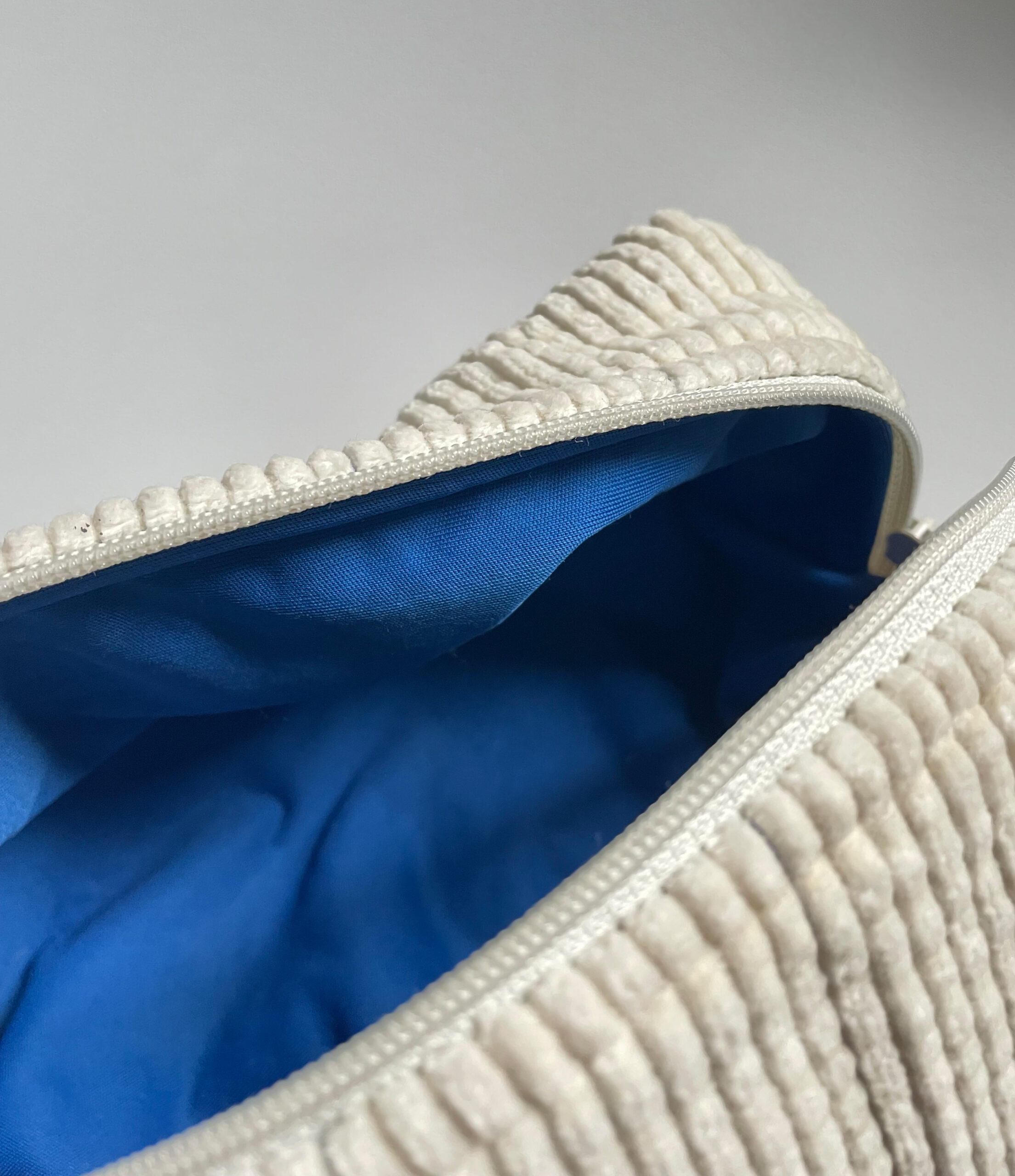 Antic corduroy – Image 4