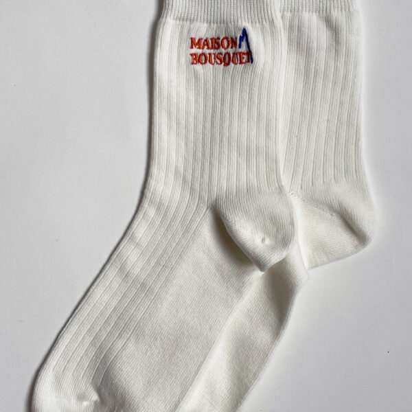 Chaussettes côtelées brodées
